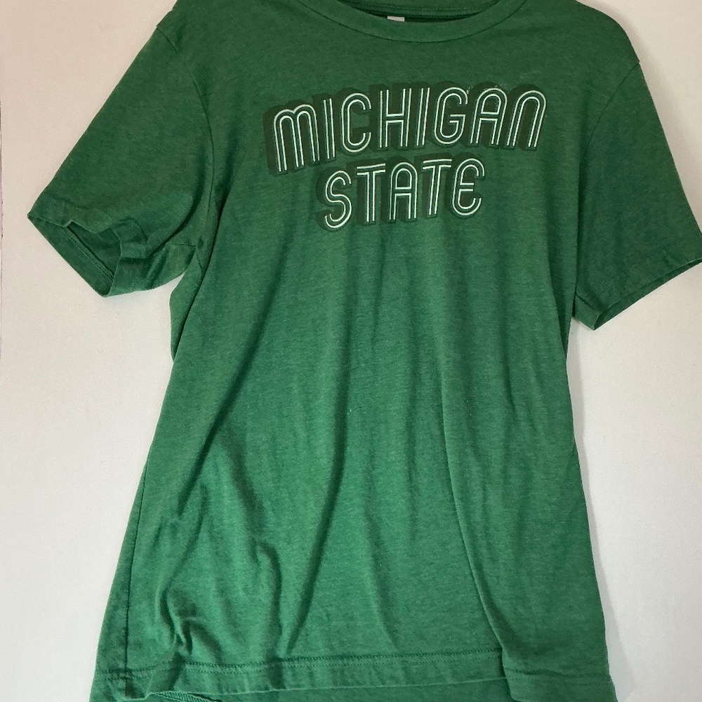 Michigan State T shirt disco lettering Size M